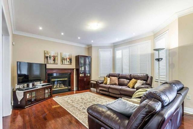 80 Glazebrook Cres, House detached with 4 bedrooms, 4 bathrooms and 4 parking in Cambridge ON | Image 7