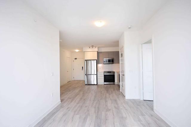 1801 b - 4655 Metcalfe Ave, Condo with 2 bedrooms, 2 bathrooms and 1 parking in Mississauga ON | Image 6