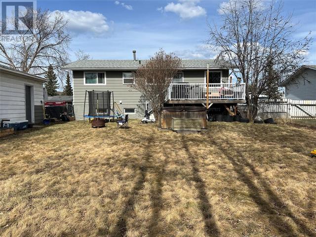 4909 45 Street, House detached with 4 bedrooms, 2 bathrooms and 8 parking in Chetwynd BC | Image 14