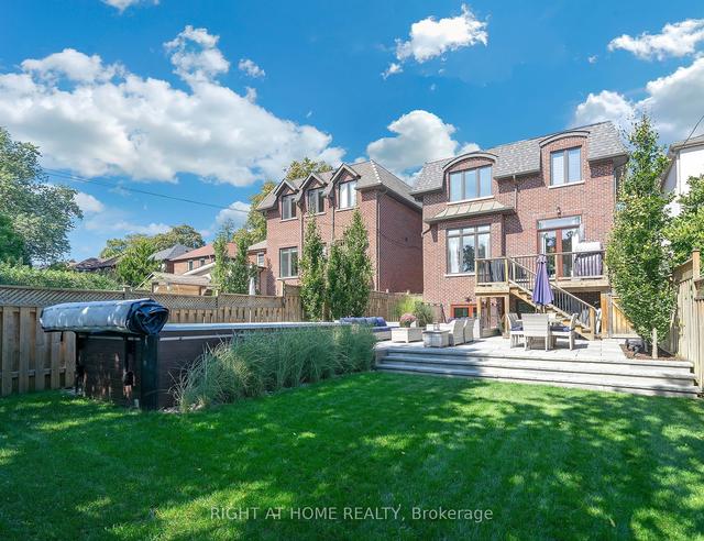 481 Broadway Ave, House detached with 4 bedrooms, 5 bathrooms and 3 parking in Toronto ON | Image 35