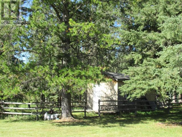 84054 Township Road 385, Home with 2 bedrooms, 2 bathrooms and null parking in Clearwater County AB | Image 37