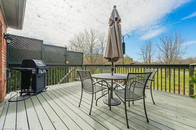 26 Honeysuckle Drive, House semidetached with 3 bedrooms, 2 bathrooms and 2 parking in Guelph ON | Image 27