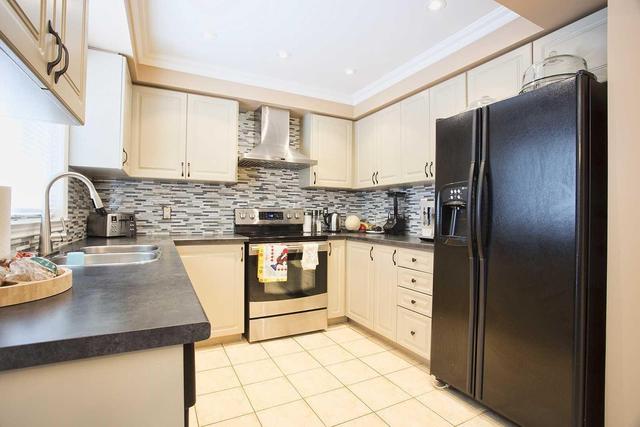 104 Melia Lane, House detached with 3 bedrooms, 4 bathrooms and 2 parking in Vaughan ON | Image 7