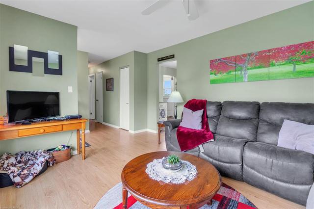 631 Aylmer Crescent, Home with 2 bedrooms, 2 bathrooms and null parking in Kingston ON | Image 7