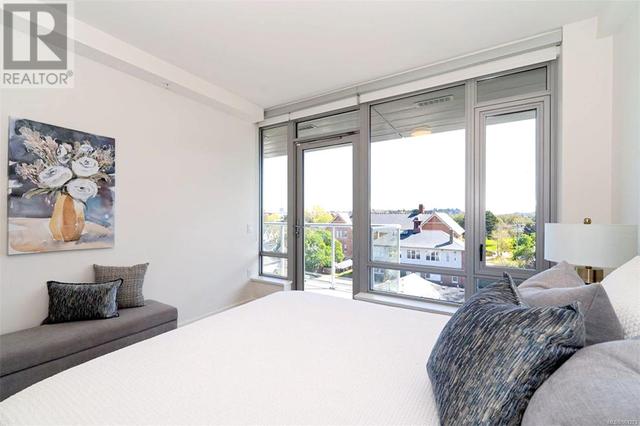 705 - 646 Michigan St, Condo with 2 bedrooms, 2 bathrooms and 2 parking in Victoria BC | Image 15