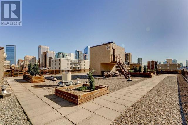 rooftop patio | Image 21