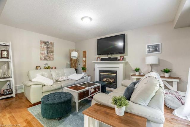 254 Farley Drive, House detached with 3 bedrooms, 2 bathrooms and 4 parking in Guelph ON | Image 9