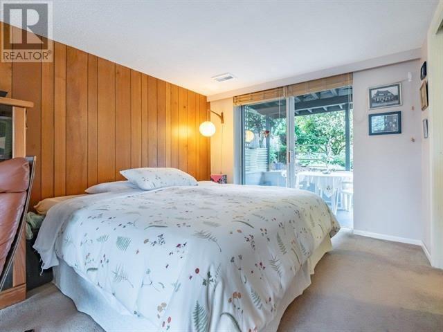2293 Berkley Avenue, House detached with 6 bedrooms, 2 bathrooms and 5 parking in North Vancouver BC | Image 16
