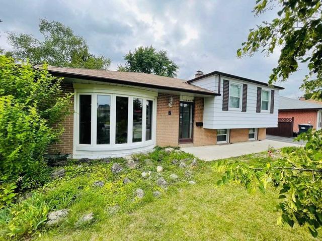 6 Albion Cres, House detached with 3 bedrooms, 2 bathrooms and 3 parking in Brampton ON | Image 1