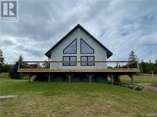 2 Teakettle Lane, House detached with 3 bedrooms, 1 bathrooms and null parking in Grand Manan NB | Image 35