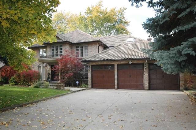 1093 Fleet St, House detached with 4 bedrooms, 4 bathrooms and 9 parking in Mississauga ON | Image 1