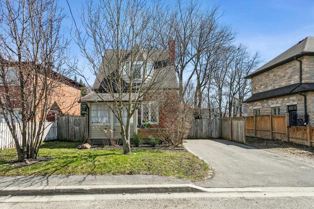 11 William St, House detached with 2 bedrooms, 2 bathrooms and 2 parking in Brampton ON | Image 23