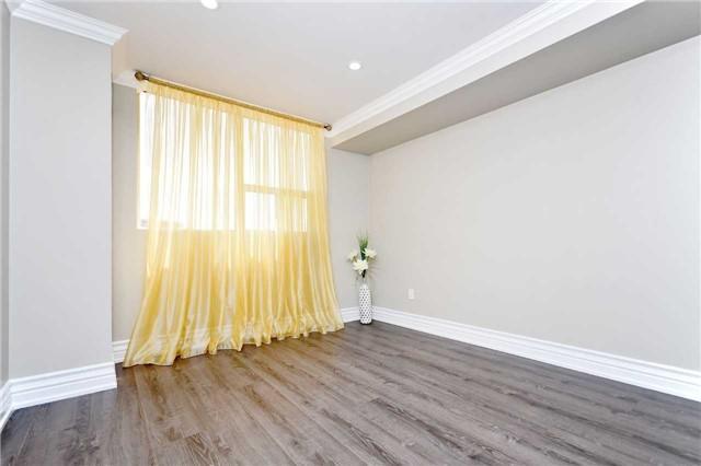 1002 - 20 Baif Blvd, Condo with 2 bedrooms, 2 bathrooms and 1 parking in Richmond Hill ON | Image 11