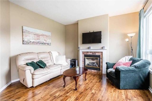 175 Osborn Ave, House detached with 3 bedrooms, 3 bathrooms and 3 parking in Brantford ON | Image 8