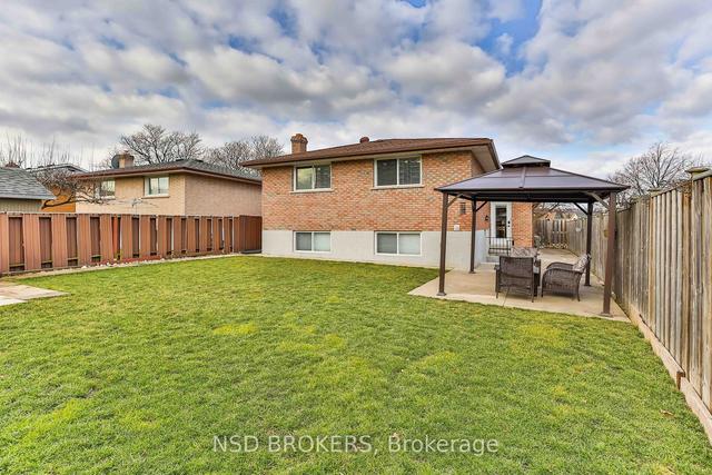 3 Renner Crt, House detached with 3 bedrooms, 4 bathrooms and 5 parking in Hamilton ON | Image 30