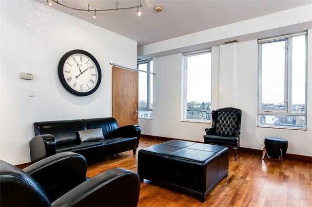 404 - 1 St John's Rd, Condo with 2 bedrooms, 1 bathrooms and null parking in Toronto ON | Image 7