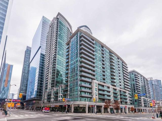 502 - 51 Lower Simcoe St, Condo with 1 bedrooms, 1 bathrooms and 0 parking in Toronto ON | Image 1
