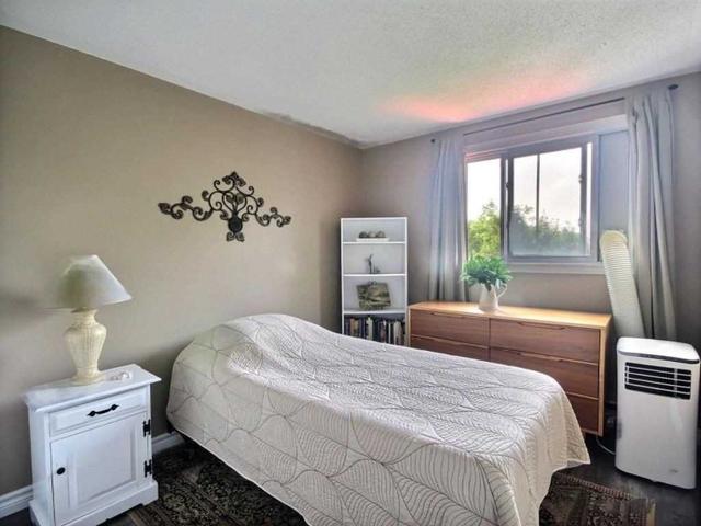 15 - 475 Sandringham Cres, Townhouse with 3 bedrooms, 2 bathrooms and 1 parking in London ON | Image 6