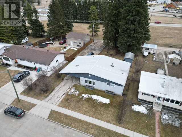 4221 5 Avenue, House detached with 3 bedrooms, 1 bathrooms and 6 parking in Edson AB | Image 22