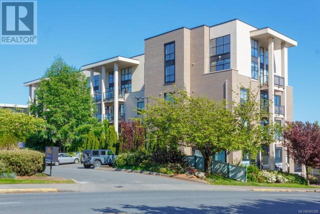 405 - 820 Short St, Condo with 2 bedrooms, 2 bathrooms and 1 parking in Saanich BC | Image 35