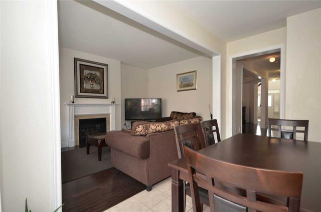 35 Orange Blossom Tr, House detached with 4 bedrooms, 5 bathrooms and 6 parking in Brampton ON | Image 10