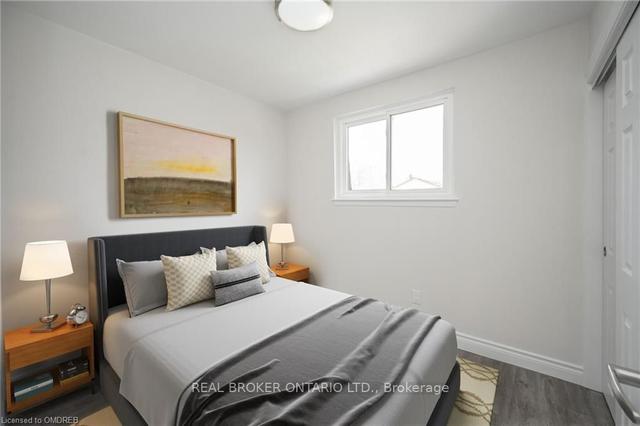 126 - 20 Glenvale Dr, Townhouse with 4 bedrooms, 3 bathrooms and 1 parking in Hamilton ON | Image 7
