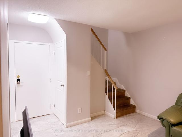 170 - 10 Eddystone Ave, Townhouse with 4 bedrooms, 2 bathrooms and 1 parking in Toronto ON | Image 4