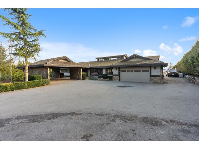 29852 Maclure Road, House detached with 5 bedrooms, 4 bathrooms and 10 parking in Abbotsford BC | Image 2