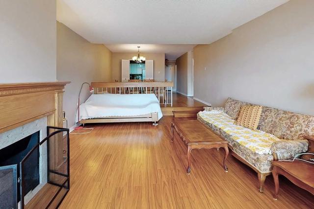 1403 - 1359 White Oaks Blvd, Condo with 3 bedrooms, 2 bathrooms and 1 parking in Oakville ON | Image 22