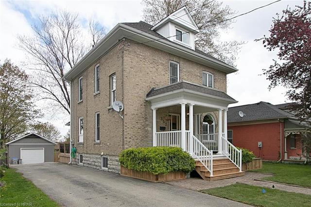 357 Queen Street E, House detached with 3 bedrooms, 1 bathrooms and 6 parking in St. Marys ON | Image 3