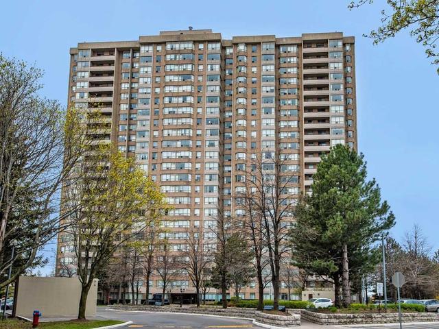 1403 - 30 Malta Ave, Condo with 3 bedrooms, 2 bathrooms and 1 parking in Brampton ON | Image 23