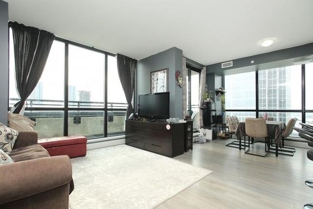 2606 - 2910 Highway 7 Rd W, Condo with 2 bedrooms, 2 bathrooms and 2 parking in Vaughan ON | Image 5