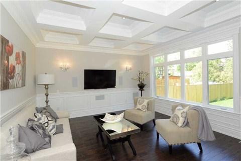 70 Yorkview Dr, House detached with 4 bedrooms, 6 bathrooms and 4 parking in Toronto ON | Image 8