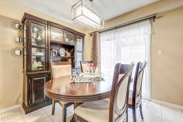 45 Richard Underhill Ave, House detached with 4 bedrooms, 4 bathrooms and 3 parking in Whitchurch Stouffville ON | Image 6