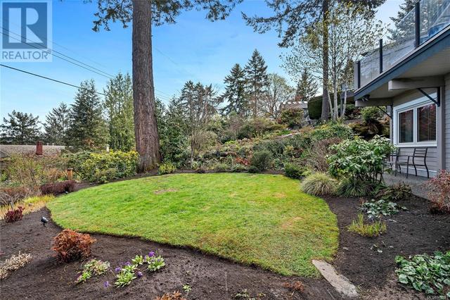759 Sea Dr, House detached with 4 bedrooms, 4 bathrooms and 8 parking in Central Saanich BC | Image 5
