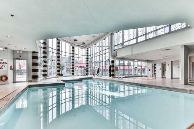 1215 - 2550 Lawrence Ave, Condo with 1 bedrooms, 1 bathrooms and 1 parking in Toronto ON | Image 8