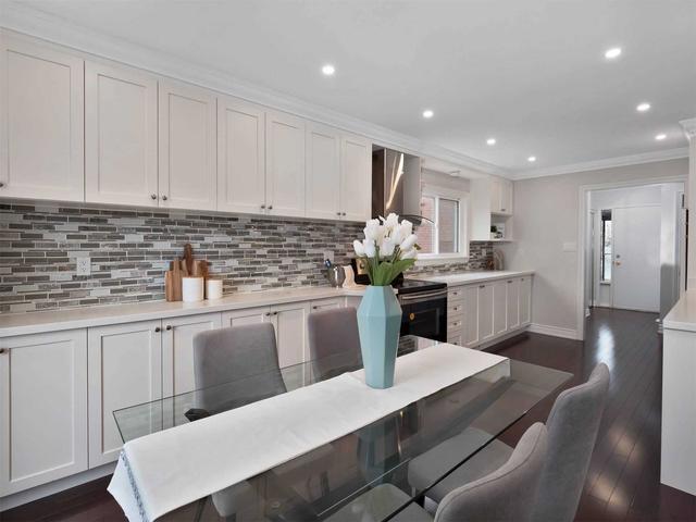 74 Upton Cres, House detached with 3 bedrooms, 3 bathrooms and 6 parking in Markham ON | Image 25