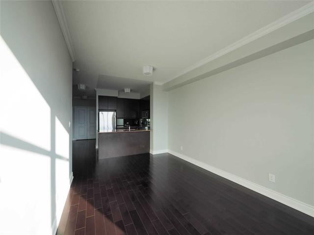 921 - 20 Bloorview Pl, Condo with 1 bedrooms, 1 bathrooms and 1 parking in Toronto ON | Image 4