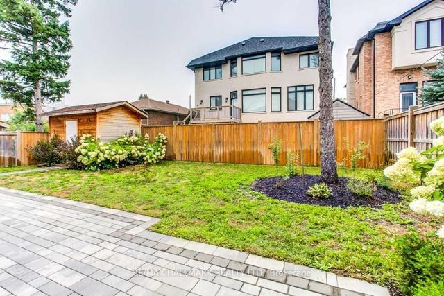 38a Doverwood Crt, House detached with 4 bedrooms, 6 bathrooms and 6 parking in Toronto ON | Image 25