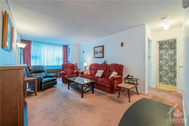 106 - 555 Brittany Drive, Condo with 2 bedrooms, 2 bathrooms and 1 parking in Ottawa ON | Image 8