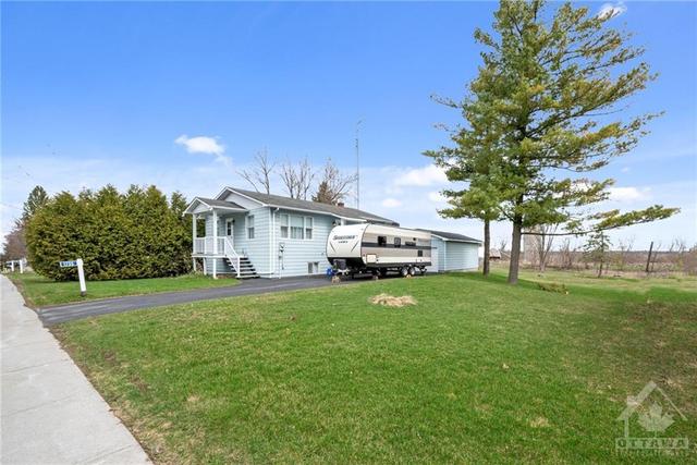 1735 Landry Street, House detached with 4 bedrooms, 2 bathrooms and 4 parking in Clarence Rockland ON | Image 29