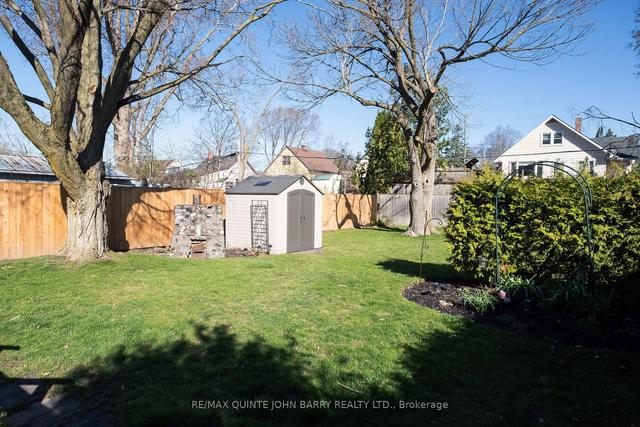 34 Southview Ave, House detached with 3 bedrooms, 1 bathrooms and 2 parking in Belleville ON | Image 31