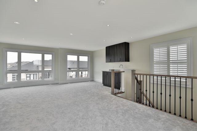 364 Athabasca Common St, House attached with 3 bedrooms, 4 bathrooms and 1 parking in Oakville ON | Image 17