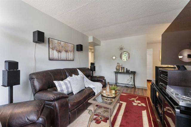 103 - 1530 Pickering Pkwy, Condo with 3 bedrooms, 2 bathrooms and 1 parking in Pickering ON | Image 2