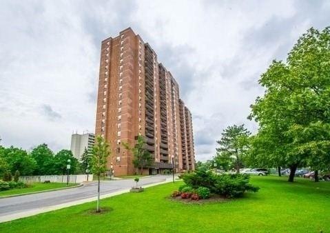 501 - 90 Ling Rd, Condo with 1 bedrooms, 1 bathrooms and 1 parking in Toronto ON | Card Image