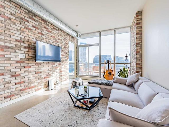 ph817 - 510 King St E, Condo with 2 bedrooms, 2 bathrooms and 1 parking in Toronto ON | Image 1