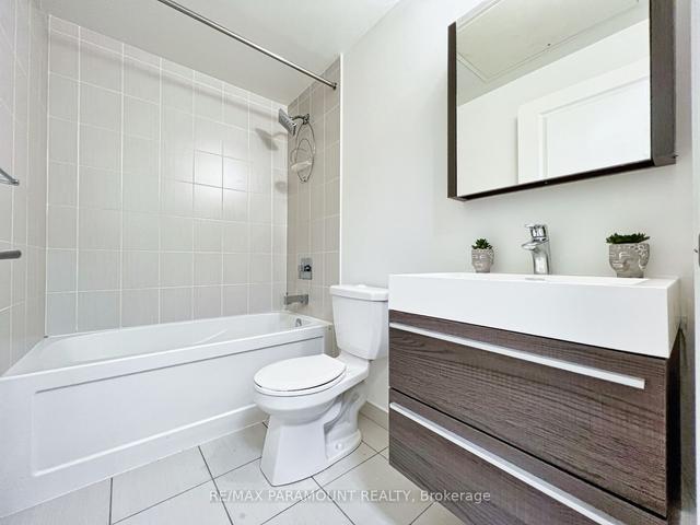 701 - 17 Zorra St, Condo with 1 bedrooms, 1 bathrooms and 0 parking in Toronto ON | Image 18
