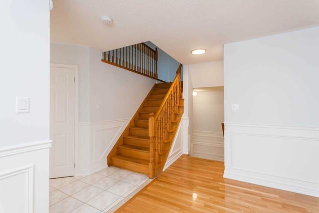 137 Hutton Pl, House detached with 3 bedrooms, 3 bathrooms and 3 parking in Clarington ON | Image 36