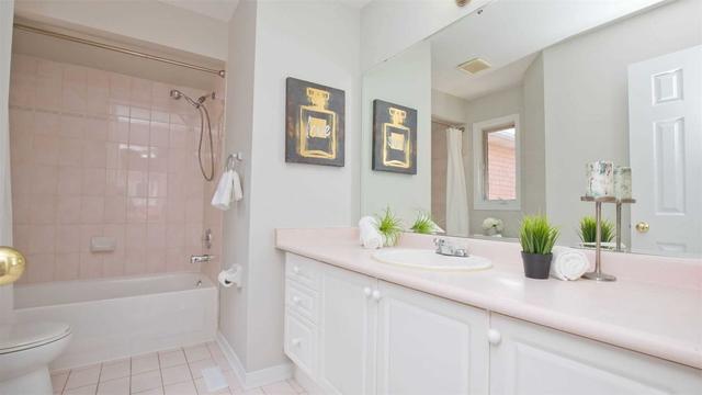 11 Clearspring Lane, House semidetached with 3 bedrooms, 3 bathrooms and 3 parking in Brampton ON | Image 27
