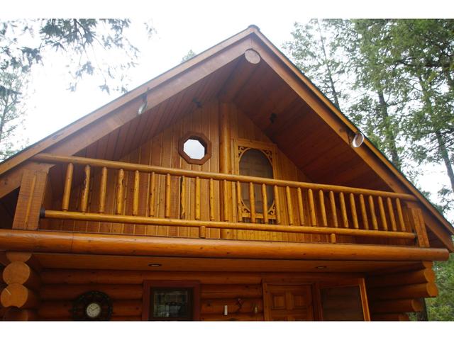 6270 Aspen Road, House detached with 1 bedrooms, 1 bathrooms and null parking in East Kootenay E BC | Image 4